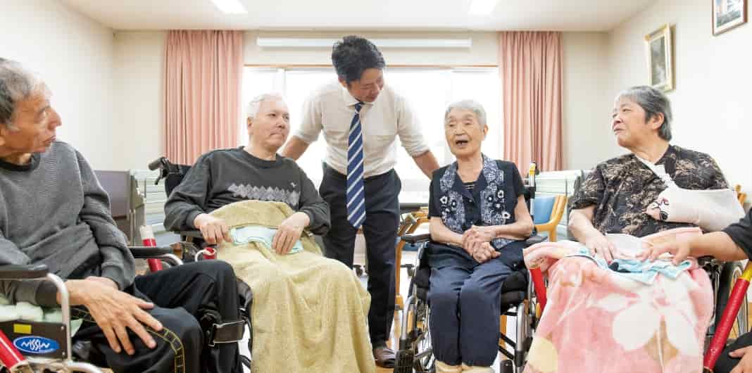 介護施設を訪問